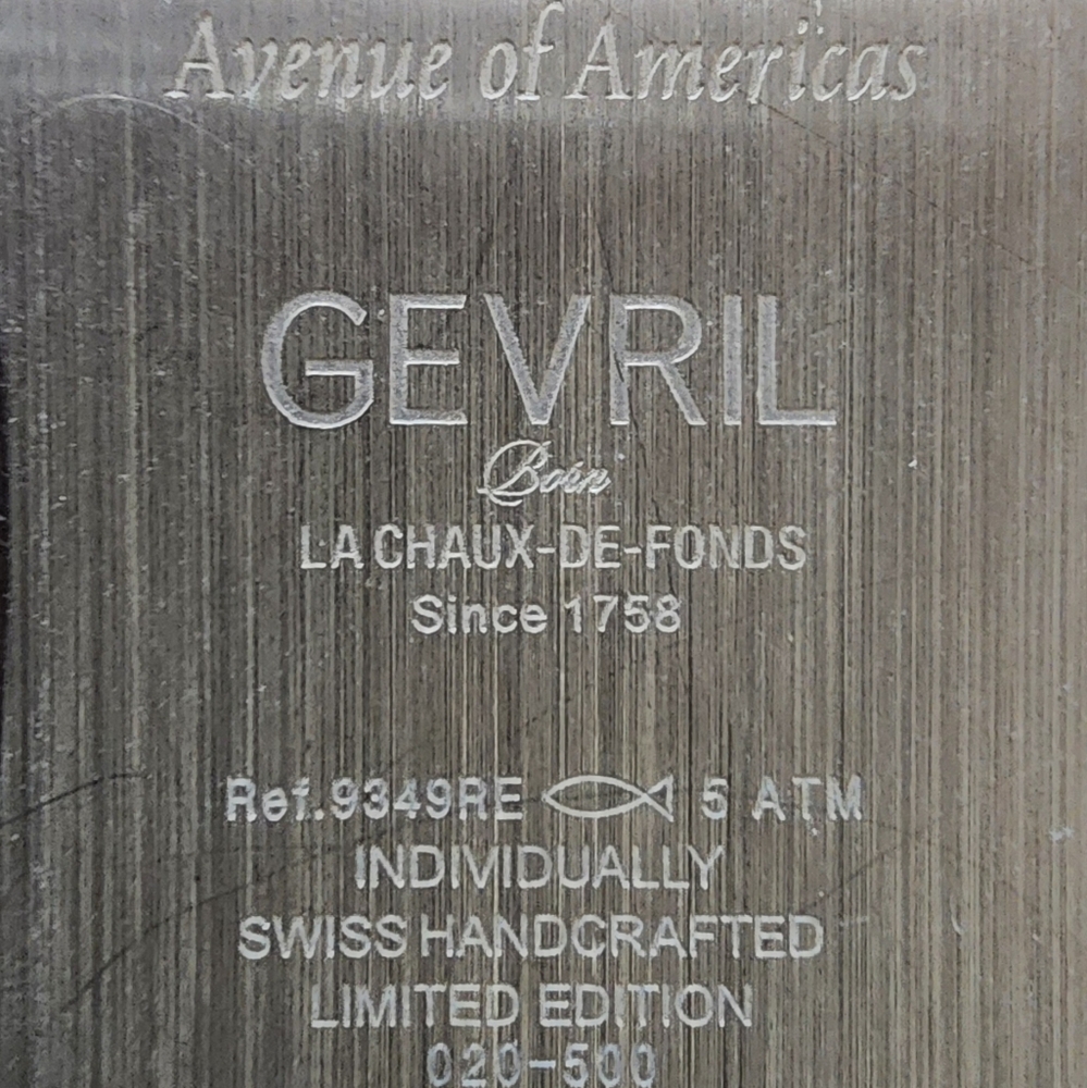 Open to offers! Beautiful Gevril limited edition diamond bezel watch - Picture 8 of 12